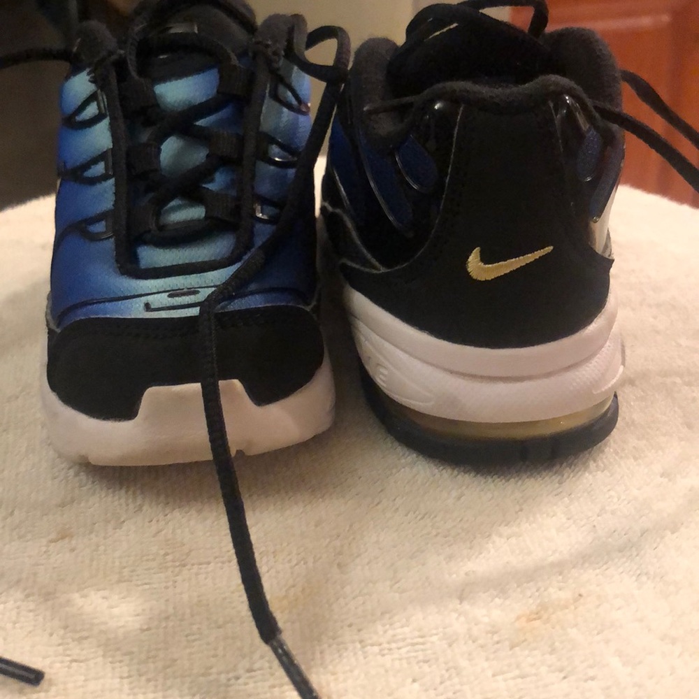 AIR MAX - Picture 2 of 5